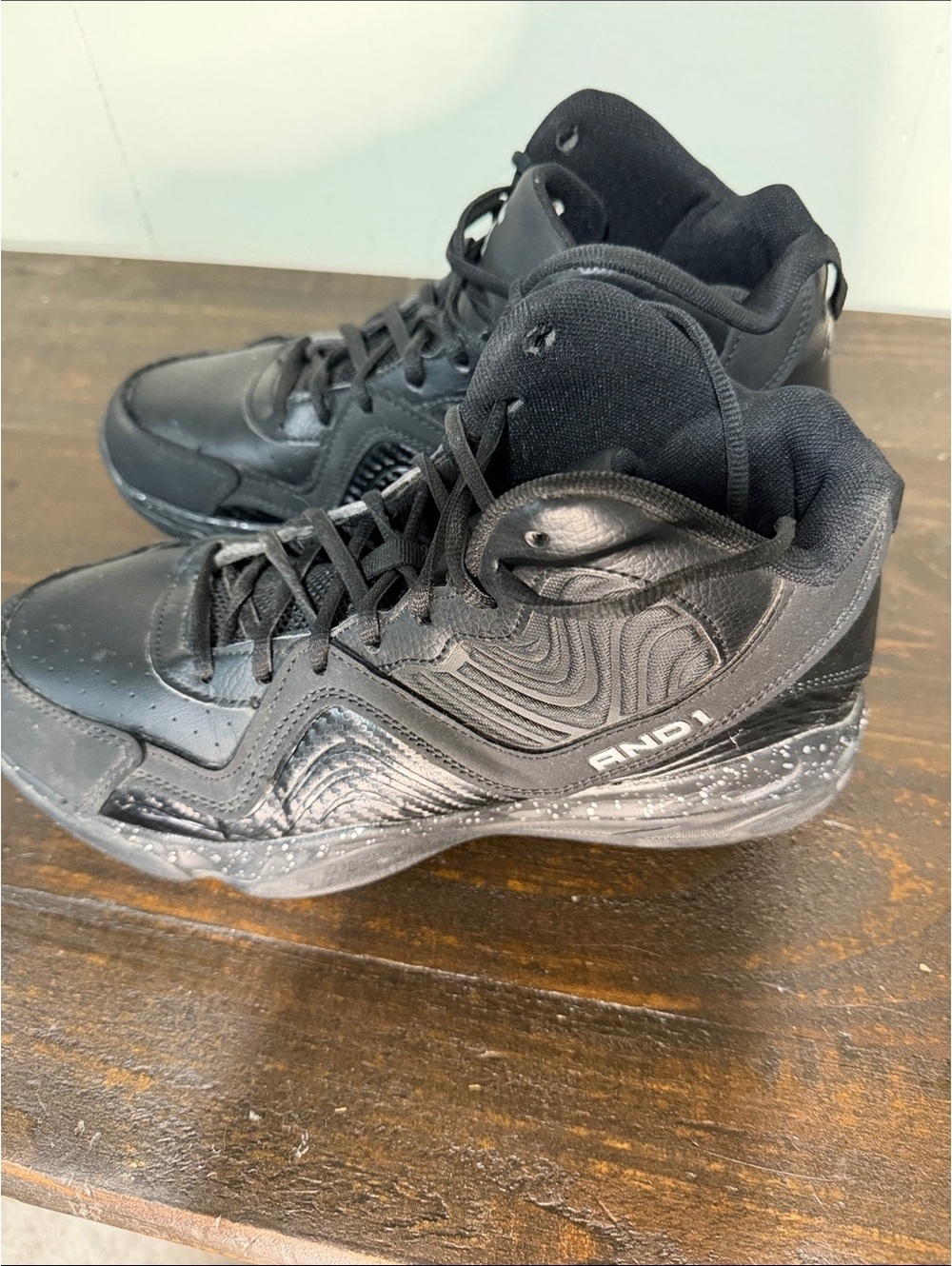 AND1 Men's Black Basketball Shoes Size 8